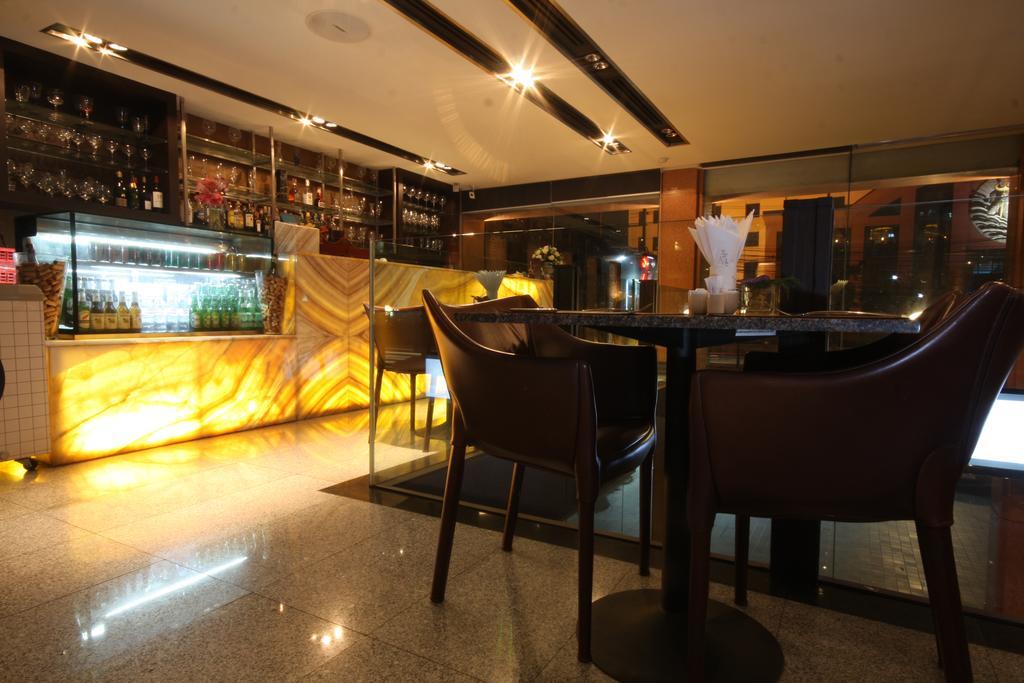 Pietra Bangkok Hotel Exterior foto