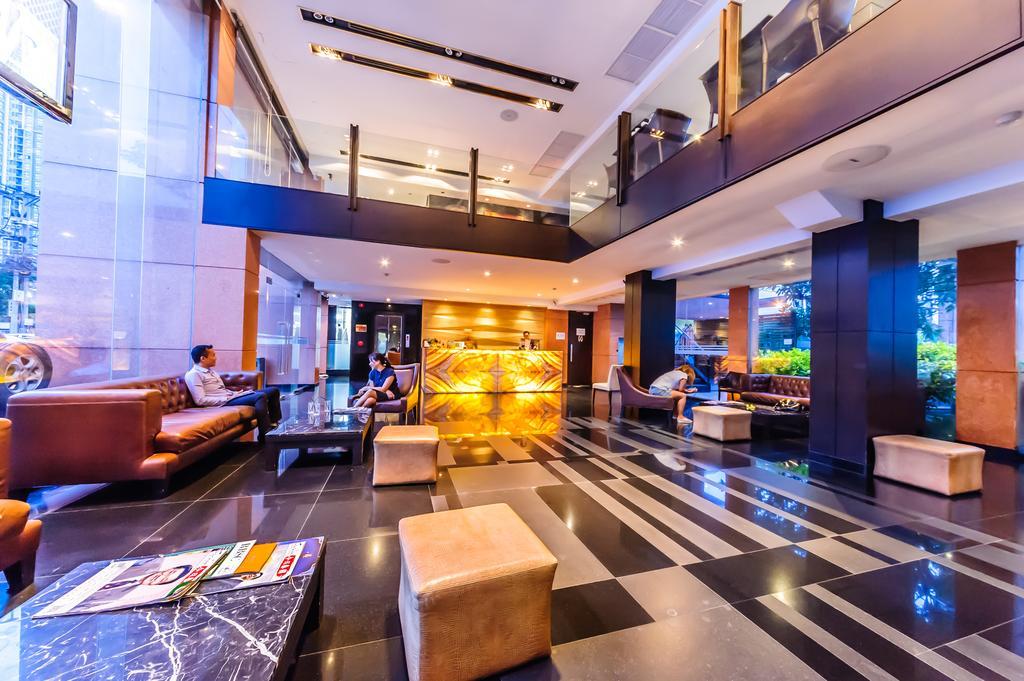 Pietra Bangkok Hotel Exterior foto