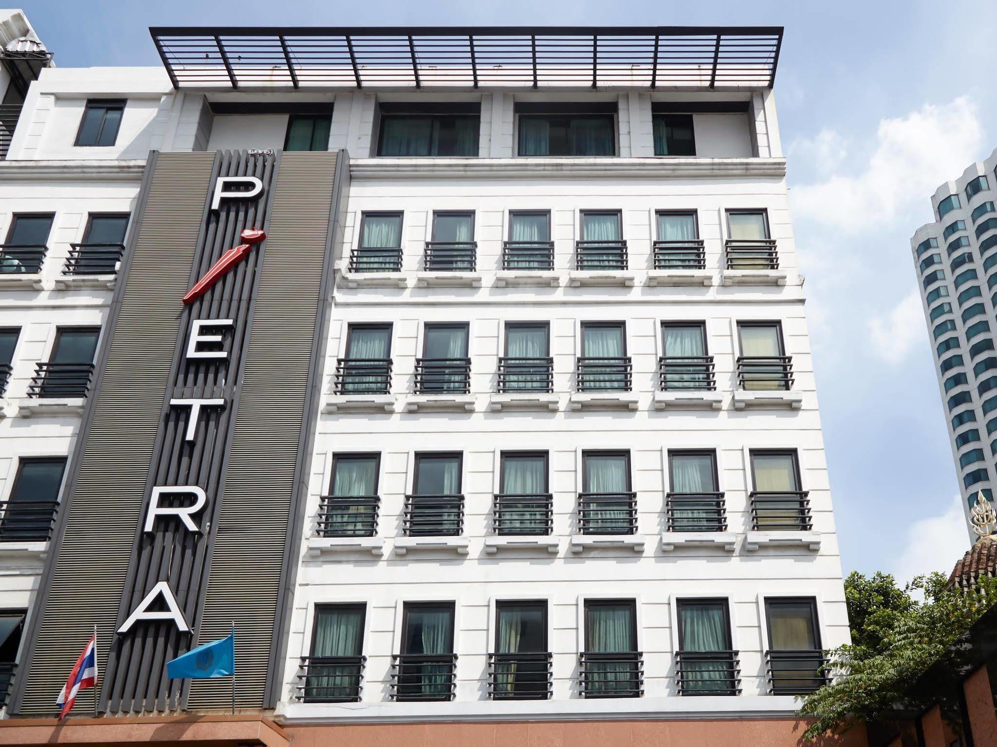Pietra Bangkok Hotel Exterior foto